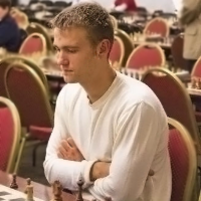 Георгий Беженарь, КМС по шахматам, играющий тренер