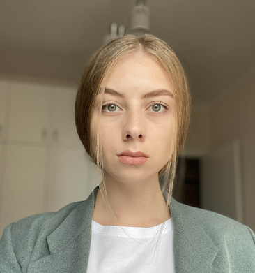 Софья Вардазарова, отдел развития в онлайн-школе «ИнтернетУрок»