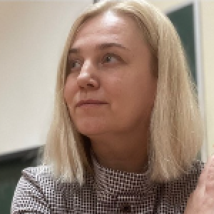 У ребёнка нет друзей. Что делать, советует кандидат филологических наук
