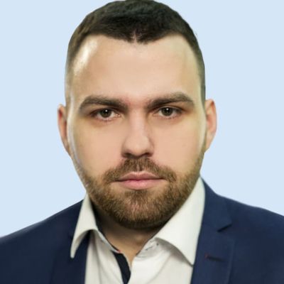 Юрий Гребенюк, директор департамента производства и учебно-методической части образовательной экосистемы «ИнтернетУрок» 