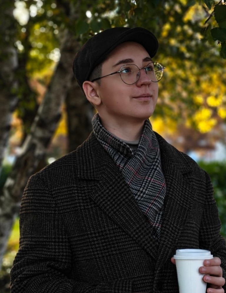 Иван Коваленко, ученик онлайн-школы «ИнтернетУрок»