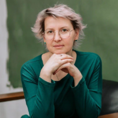 Главную ошибку при смене школы называет психолог Ольга Иванова