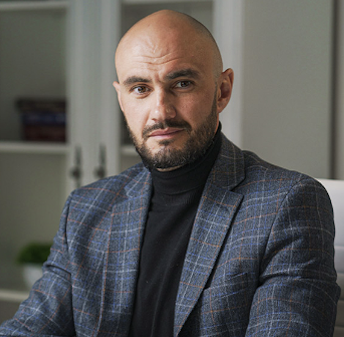 Какой диплом у выпускников онлайн-колледжа, объясняет представитель учебного центра